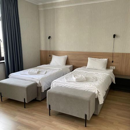Готель Issyk Ata Retreat Gorno-Serafimovka Екстер'єр фото